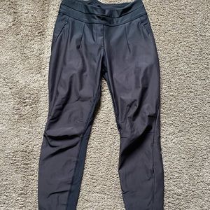 Lululemon feelin’ frosty pants